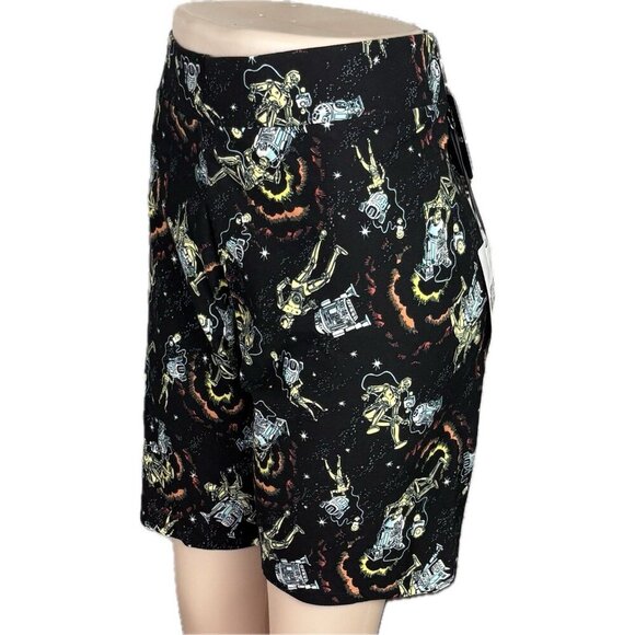 Star Wars +4 Black Driods & Robot Print Stretch Waistband Cotton Bike Shorts - Picture 5 of 6